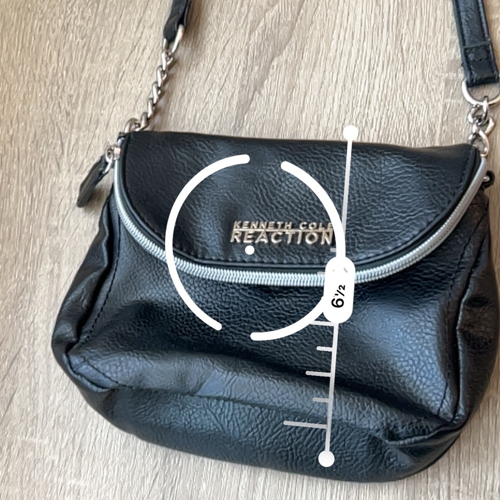 Kenneth Cole Reaction Black Crossbody Bag - Picture 8 of 10